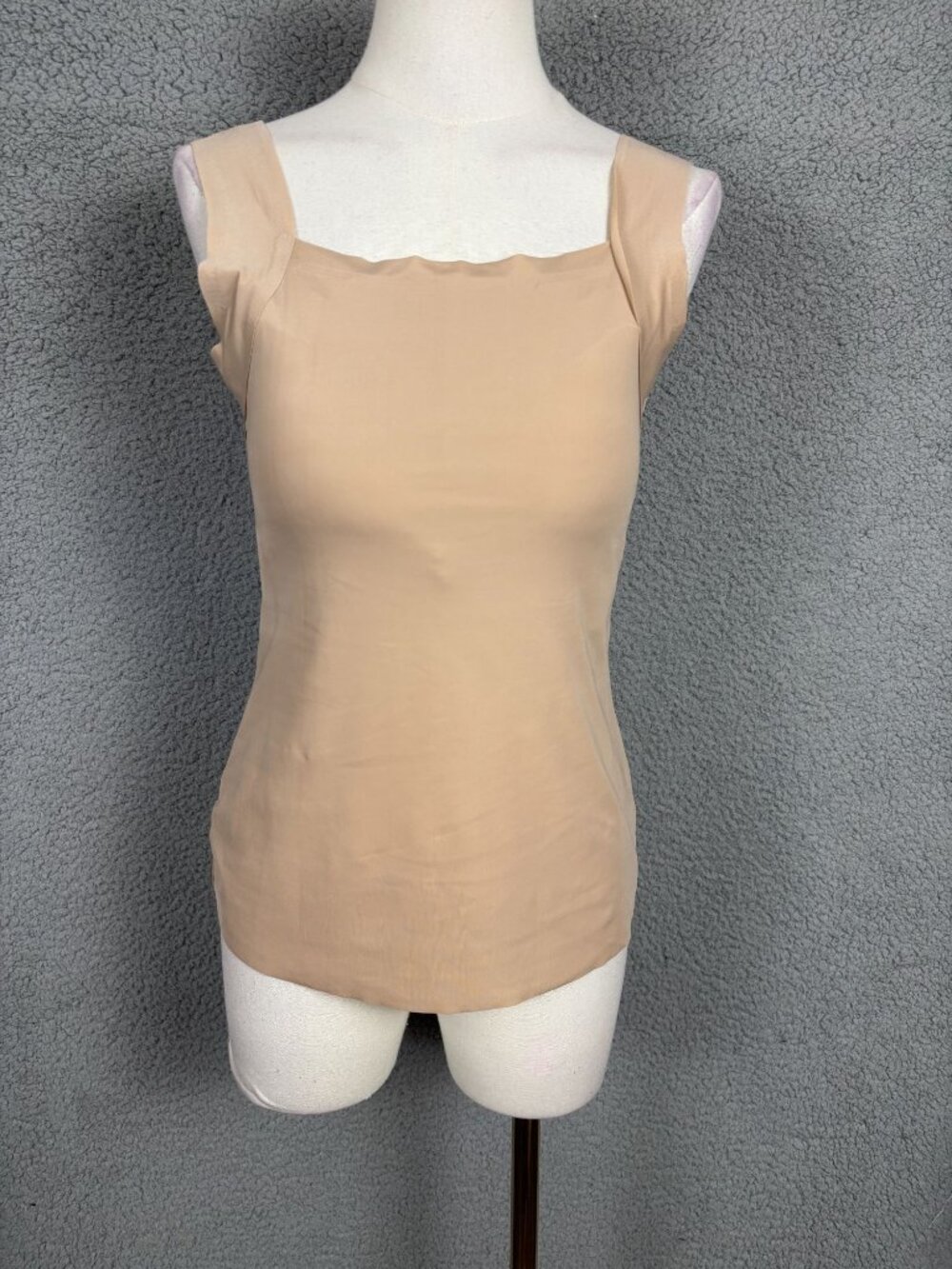 Women's Built in Bra Tank top,Comfort Seamless Cami Beige Size  XXXL  NWOT's